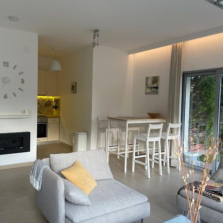 Acacia Hill Apartments Χέρτσεγκ Νόβι Εξωτερικό φωτογραφία