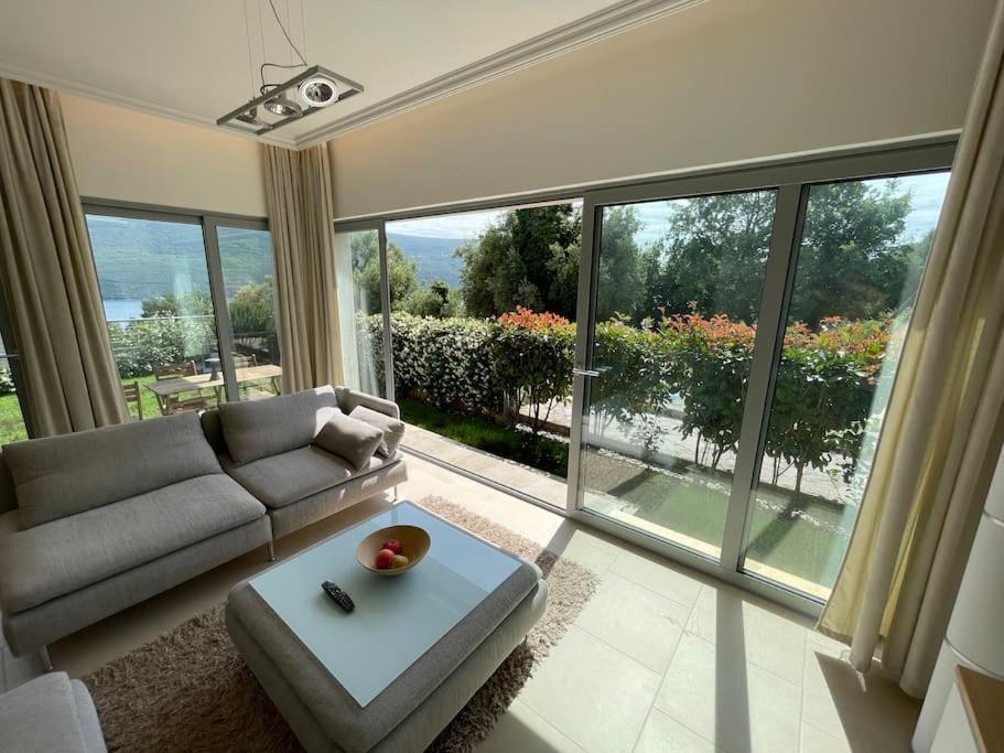 Acacia Hill Apartments Χέρτσεγκ Νόβι Εξωτερικό φωτογραφία