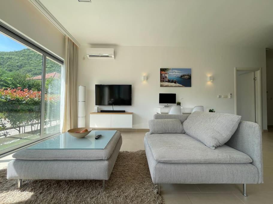 Acacia Hill Apartments Χέρτσεγκ Νόβι Εξωτερικό φωτογραφία